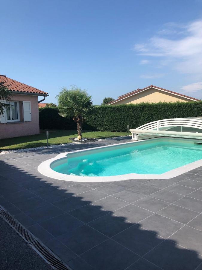 Chambres D'Hotes Chez Florence Montmerle-sur-Saone Esterno foto