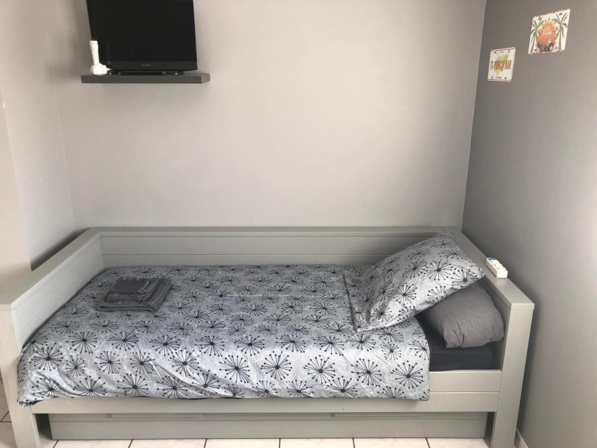 Chambres D'Hotes Chez Florence Montmerle-sur-Saone Esterno foto