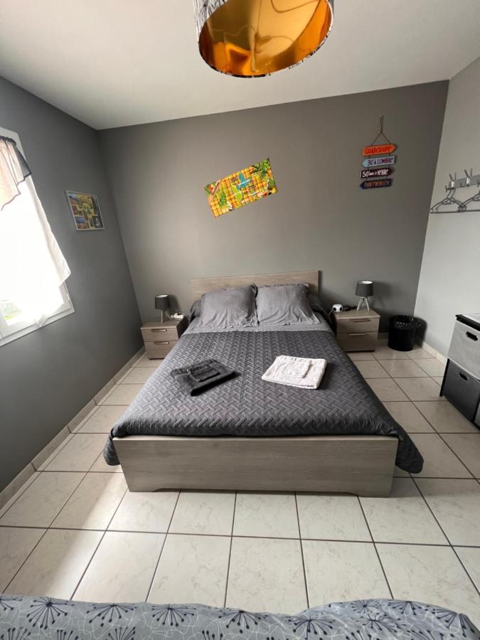 Chambres D'Hotes Chez Florence Montmerle-sur-Saone Esterno foto