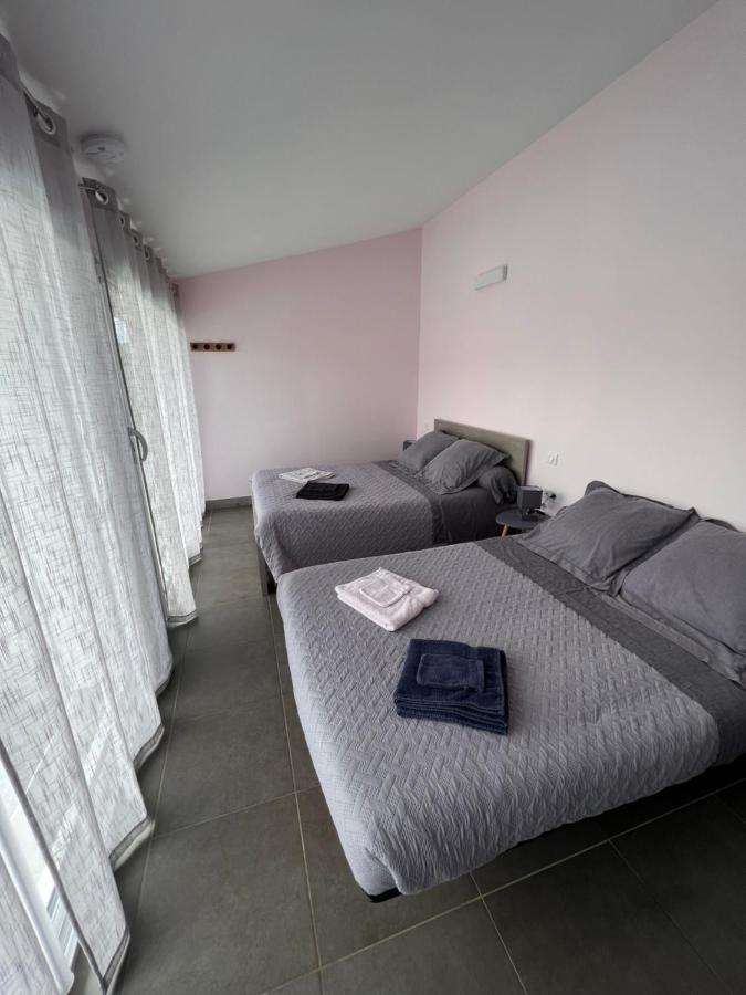 Chambres D'Hotes Chez Florence Montmerle-sur-Saone Esterno foto