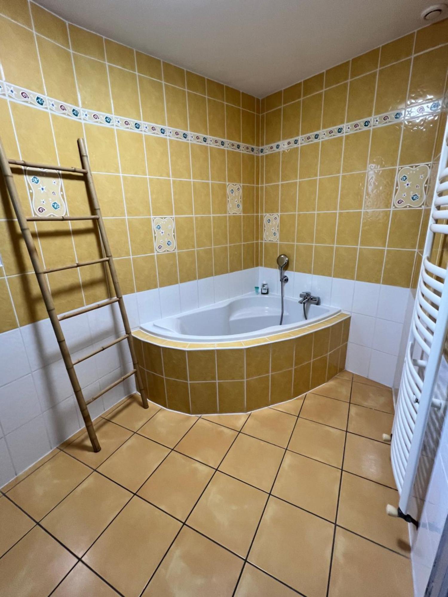 Chambres D'Hotes Chez Florence Montmerle-sur-Saone Esterno foto
