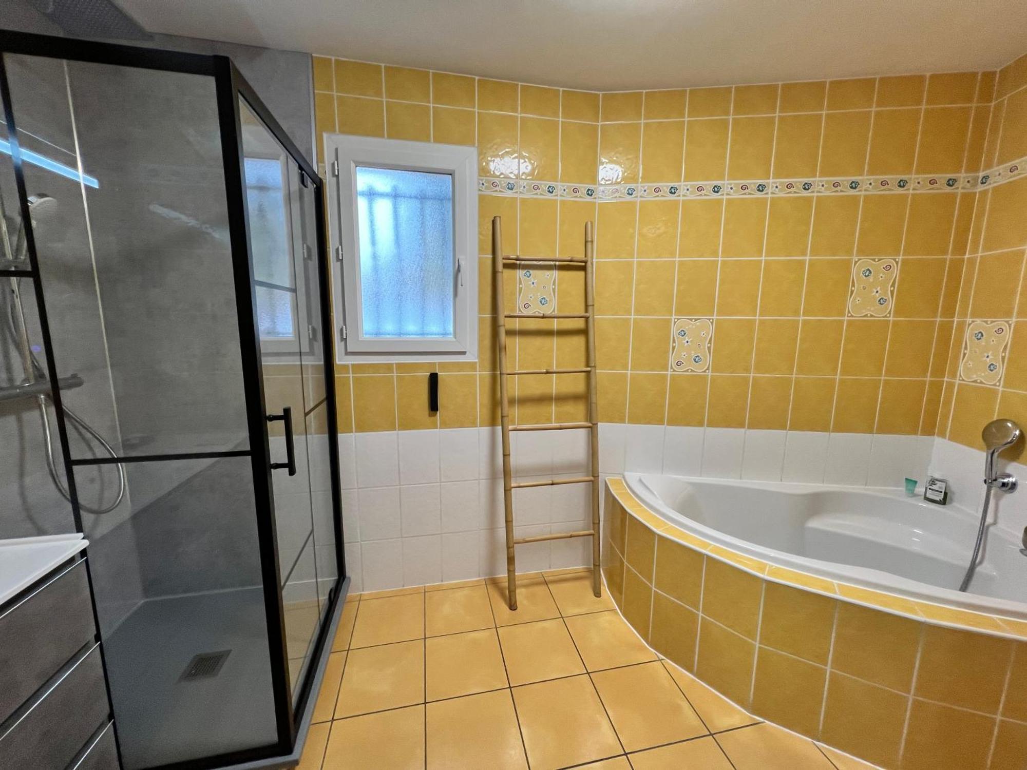 Chambres D'Hotes Chez Florence Montmerle-sur-Saone Esterno foto
